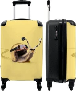 NoBoringSuitcases.com® Koffer - Slak - Helm - Racen - Kinderen - Past Binnen 55x40x20 Cm En 55x35x25 Cm - Handbagage - Trolley - Fotokoffer - Cabin Size - Print