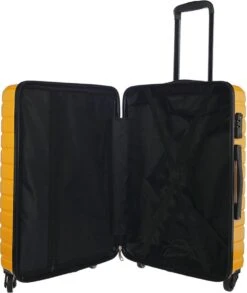 Enrico Benetti Koffer Showkoo 62 Yellow -Koffer Winkel 1010x1200 3