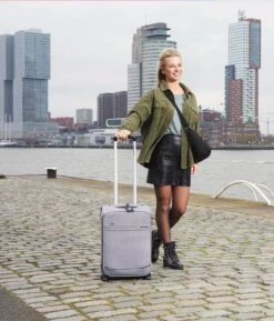 Enrico Benetti Dallas 39042 Handbagage Koffer Softcase - Grijs 25 Enrico Benetti Dallas 39042 Handbagage Koffer Softcase - Grijs -Koffer Winkel 1025x1200