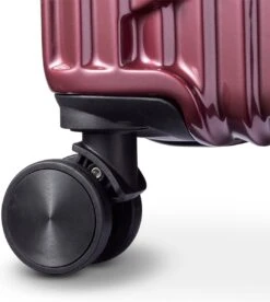 Tesla PC - Reiskoffer - 65 Cm - 4 Wielen - Rood 13 Tesla PC - Reiskoffer - 65 Cm - 4 Wielen - Rood -Koffer Winkel 1073x1200 10