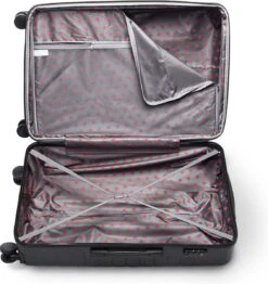 Swiss Alpine 2.0 - Reiskoffer- 77 Cm - 4 Wielen - Zwart -Koffer Winkel 1132x1200 7