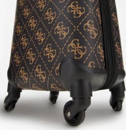 Guess Handbagage Koffer / Trolley / Reiskoffer - 50 Cm - 25 Liter - Wilder - Bruin 33 Guess Handbagage Koffer / Trolley / Reiskoffer - 50 Cm - 25 Liter - Wilder - Bruin -Koffer Winkel 1168x1200