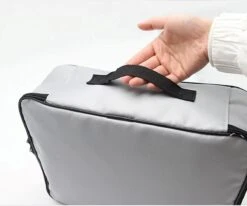 SONTRIX Brandwerende Koffer - Waterdicht - Brandwerend - Brandwerende Tas - Waterdichte Tas - Brandwerende Documententas - Tas - Handtas - Zwart -Koffer Winkel 1200x1003