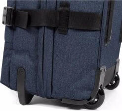 Eastpak TRANVERZ L Reiskoffer (79 X 40 X 33 Cm) - Triple Denim 22 Eastpak TRANVERZ L Reiskoffer (79 X 40 X 33 Cm) - Triple Denim -Koffer Winkel 1200x1096 4