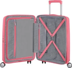American Tourister Reiskoffer - Soundbox Spinner 55/20 Tsa Uitbreidbaar (Handbagage) Sun Kissed Coral 14 American Tourister Reiskoffer - Soundbox Spinner 55/20 Tsa Uitbreidbaar (Handbagage) Sun Kissed Coral -Koffer Winkel 1200x1130 3