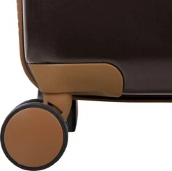 SUITSUIT - Fab Seventies Classic - Espresso Black - Reiskoffer (66 Cm) -Koffer Winkel 1200x1189 2