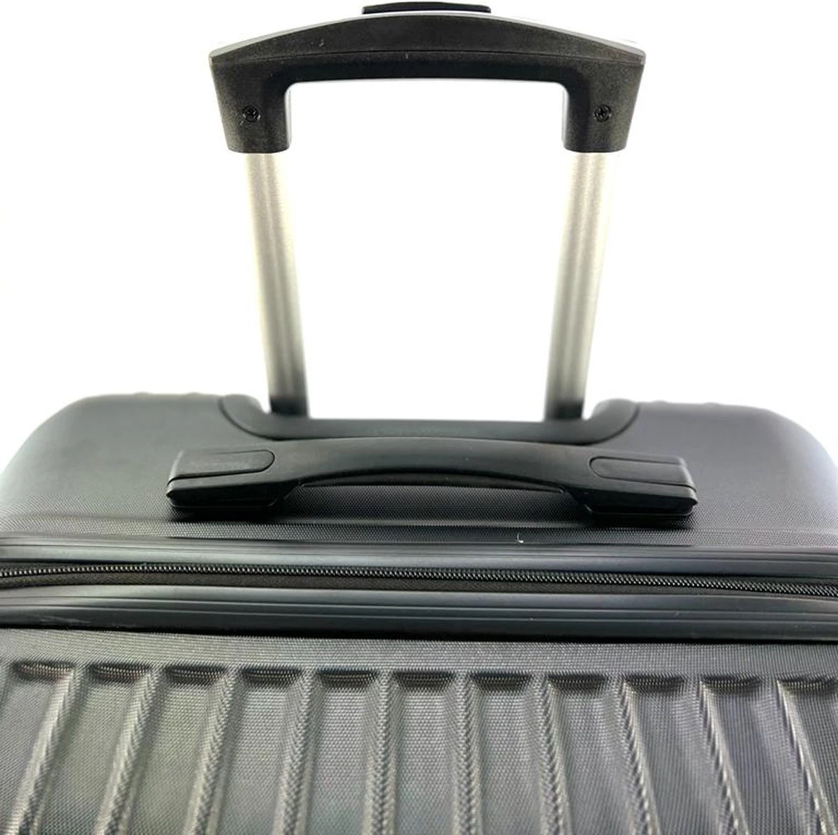 AATravel M Reiskoffer - Trolley ABS - Met Dubbele Wielen - 66 Cm - 73 Liter - Zwart 6 AATravel M Reiskoffer - Trolley ABS - Met Dubbele Wielen - 66 Cm - 73 Liter - Zwart - Afbeelding 4