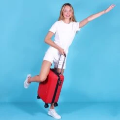 Biggdesign Cats Handbagage - Reiskoffer - Koffer - Rood -Koffer Winkel 1200x1200 124