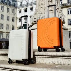 CabinMax Velocity Handbagage Koffer - Uitbreidbaar Trolley 44L - Harde Reiskoffer - 55x40x20/25 Cm - Lichtgewicht - Groot Capaciteit - Wit -Koffer Winkel 1200x1200 1535