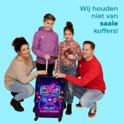 NoBoringSuitcases.com® Koffer Groot - Gaming - Console - Neon - Jongens - Trolley Koffer Met TSA-slot - Met Wielen - 90 Liter - Reiskoffer - 66 Cm -Koffer Winkel 1200x1200 1569