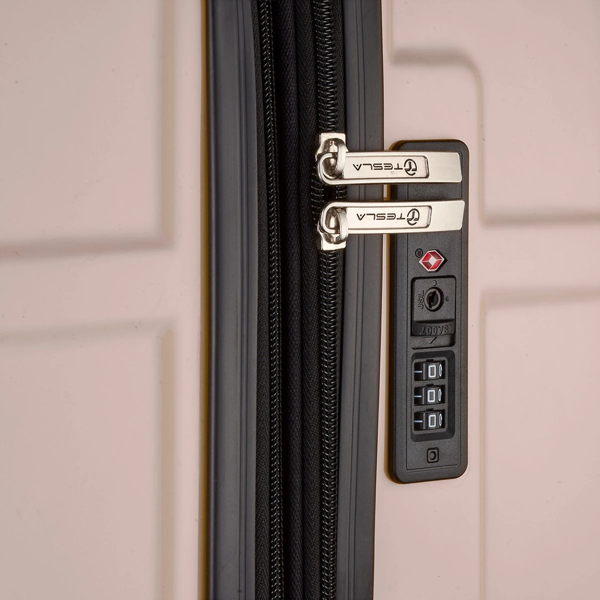 Tesla PC - Reiskoffer - 65 Cm - 4 Wielen - Roze 7 Tesla PC - Reiskoffer - 65 Cm - 4 Wielen - Roze - Afbeelding 5