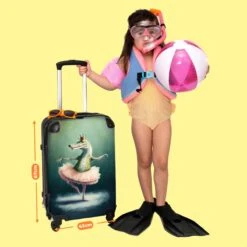 NoBoringSuitcases.com® Koffer Groot - Krokodil - Kroon - Goud - Ballet - Portret - Trolley Koffer Met TSA-slot - Met Wielen - 90 Liter - Reiskoffer - 66 Cm -Koffer Winkel 1200x1200 2173