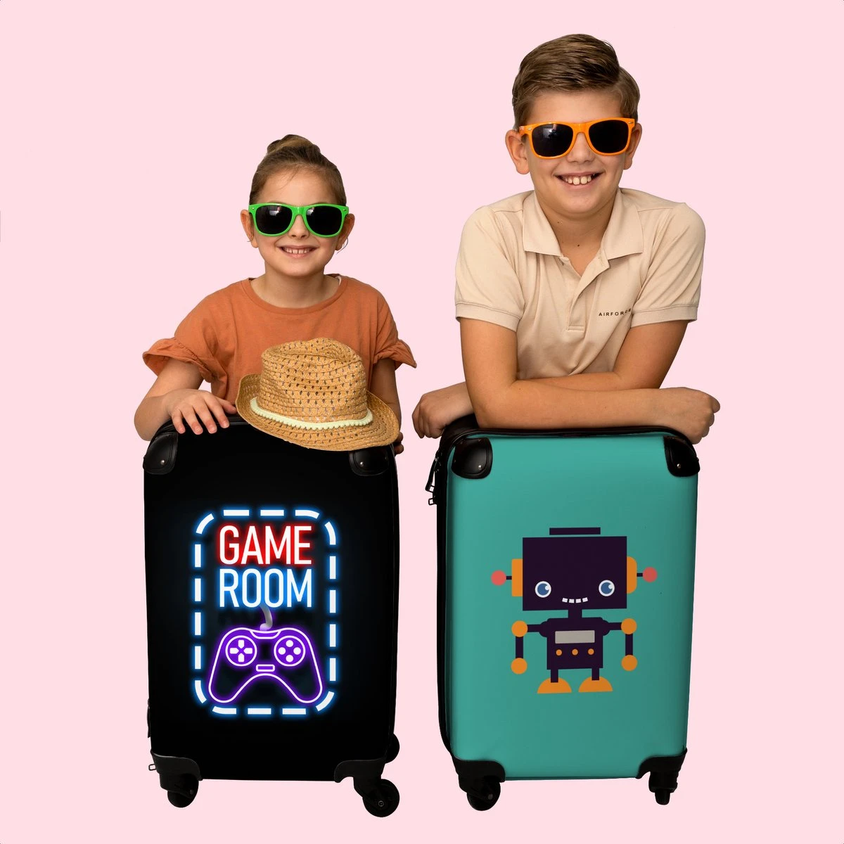 NoBoringSuitcases.com® Koffer - Trolley Op Wieltjes - Neon - Game Room - Tekst - Controller - Zwart - Reiskoffer - Past Binnen 55x40x20 Cm En 55x35x25 Cm - Koffertje - Trolley Handbagage 9 NoBoringSuitcases.com® Koffer - Trolley Op Wieltjes - Neon - Game Room - Tekst - Controller - Zwart - Reiskoffer - Past Binnen 55x40x20 Cm En 55x35x25 Cm - Koffertje - Trolley Handbagage - Afbeelding 7