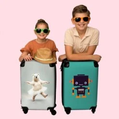 NoBoringSuitcases.com® Koffer - IJsbeer - Rok - Wit - Portret - Dieren - Trolley Op Wieltjes - Reiskoffer - Past Binnen 55x40x20 Cm En 55x35x25 Cm - Fotokoffer 18 NoBoringSuitcases.com® Koffer - IJsbeer - Rok - Wit - Portret - Dieren - Trolley Op Wieltjes - Reiskoffer - Past Binnen 55x40x20 Cm En 55x35x25 Cm - Fotokoffer -Koffer Winkel 1200x1200 336