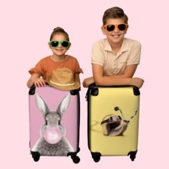 NoBoringSuitcases.com® Koffer - Slak - Helm - Racen - Kinderen - Past Binnen 55x40x20 Cm En 55x35x25 Cm - Handbagage - Trolley - Fotokoffer - Cabin Size - Print 18 NoBoringSuitcases.com® Koffer - Slak - Helm - Racen - Kinderen - Past Binnen 55x40x20 Cm En 55x35x25 Cm - Handbagage - Trolley - Fotokoffer - Cabin Size - Print -Koffer Winkel 1200x1200 684