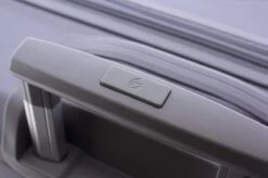 Gladiator Boxing L Spinner 77 - Exp - TSA Slot - Metallic Grey -Koffer Winkel 1200x799 10