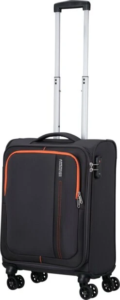American Tourister Reiskoffer - Sea Seeker Spinner 55cm (Handbagage)- Charcoal Grey -Koffer Winkel 479x1200 1