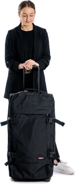 Eastpak TRANVERZ L Reiskoffer (79 X 40 X 33 Cm) - Black -Koffer Winkel 493x1200 7