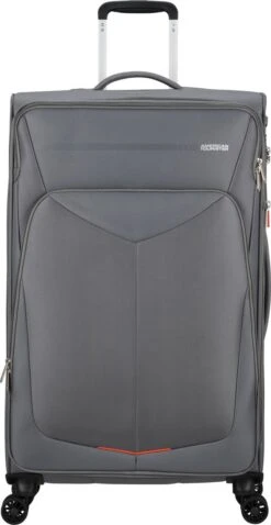 American Tourister Reiskoffer - Summerfunk Spinner 79cm - Titanium Grey -Koffer Winkel 620x1200 4
