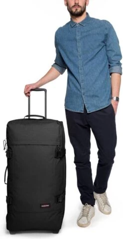 Eastpak TRANVERZ L Reiskoffer (79 X 40 X 33 Cm) - Black -Koffer Winkel 621x1200 19