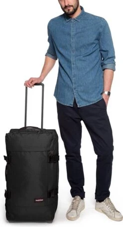 Eastpak TRANVERZ M Reiskoffer (67 X 35.5 X 30 Cm) - Black 38 Eastpak TRANVERZ M Reiskoffer (67 X 35.5 X 30 Cm) - Black -Koffer Winkel 649x1200 6