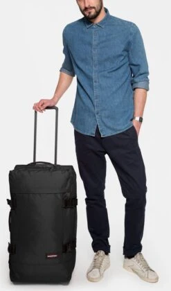 Eastpak TRANVERZ M Reiskoffer (67 X 35.5 X 30 Cm) - Black 24 Eastpak TRANVERZ M Reiskoffer (67 X 35.5 X 30 Cm) - Black -Koffer Winkel 706x1200 8