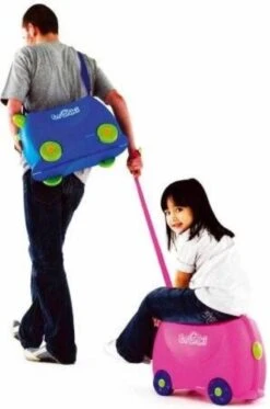 Trunki Ride-On Handbagage Koffer 46 Cm - Trixie 28 Trunki Ride-On Handbagage Koffer 46 Cm - Trixie -Koffer Winkel 795x1200 4
