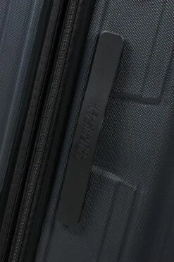 American Tourister Tracklite Spinner Reiskoffer 67 Cm - Dark Slate 12 American Tourister Tracklite Spinner Reiskoffer 67 Cm - Dark Slate -Koffer Winkel 799x1200 227