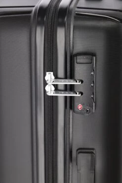 Travelite Vaka Spinner Koffer 75 Cm Black -Koffer Winkel 800x1200 116