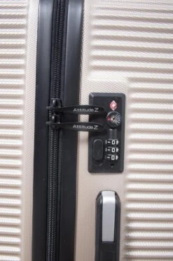 AttitudeZ Air-Z Reiskoffer Medium Champagne 67cm - TSA-slot 14 AttitudeZ Air-Z Reiskoffer Medium Champagne 67cm - TSA-slot -Koffer Winkel 800x1200 142