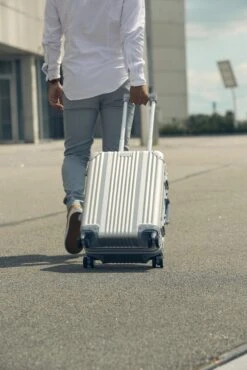 Aluminium Handbagage Koffer Mozzel Darrow - Reiskoffer Met Wielen - 51cm - Harde Koffer - Zilver -Koffer Winkel 801x1200 8