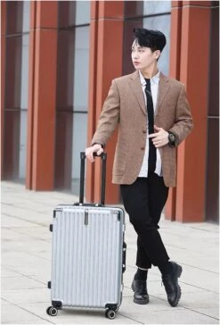 Design Handbagage Reiskoffer 20'', 50.8 Cm Cabinbag, Spinner , Aluminium Magnesium Alloy Frame Koffer, (LIGHT GRIJS) 18 Design Handbagage Reiskoffer 20'', 50.8 Cm Cabinbag, Spinner , Aluminium Magnesium Alloy Frame Koffer, (LIGHT GRIJS) -Koffer Winkel 814x1200 4