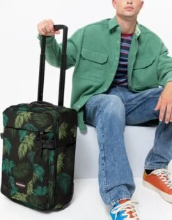 Eastpak TRANVERZ XXS Reiskoffer, Handbagage (45 X 32 X 20 Cm) - Brize Palm Core -Koffer Winkel 940x1200 2